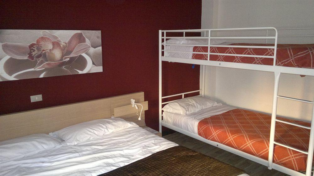 Hotel Duarte Бордигера Экстерьер фото